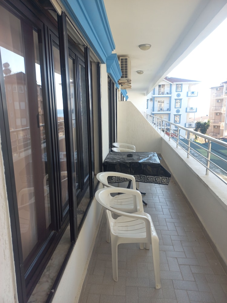 Delphin Apart Hotel 69/72