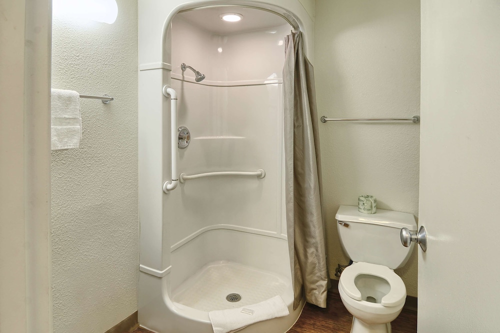Motel6 Coeur D'Alene, ID 49/55
