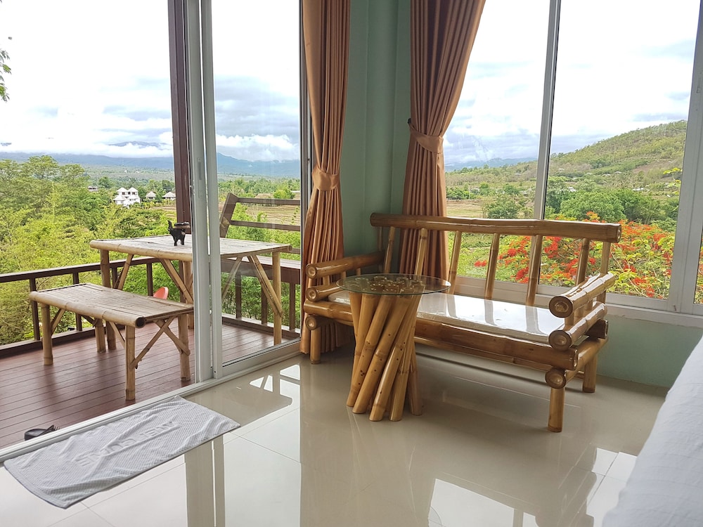 Chang Pai Hill - Adults Only 27/50