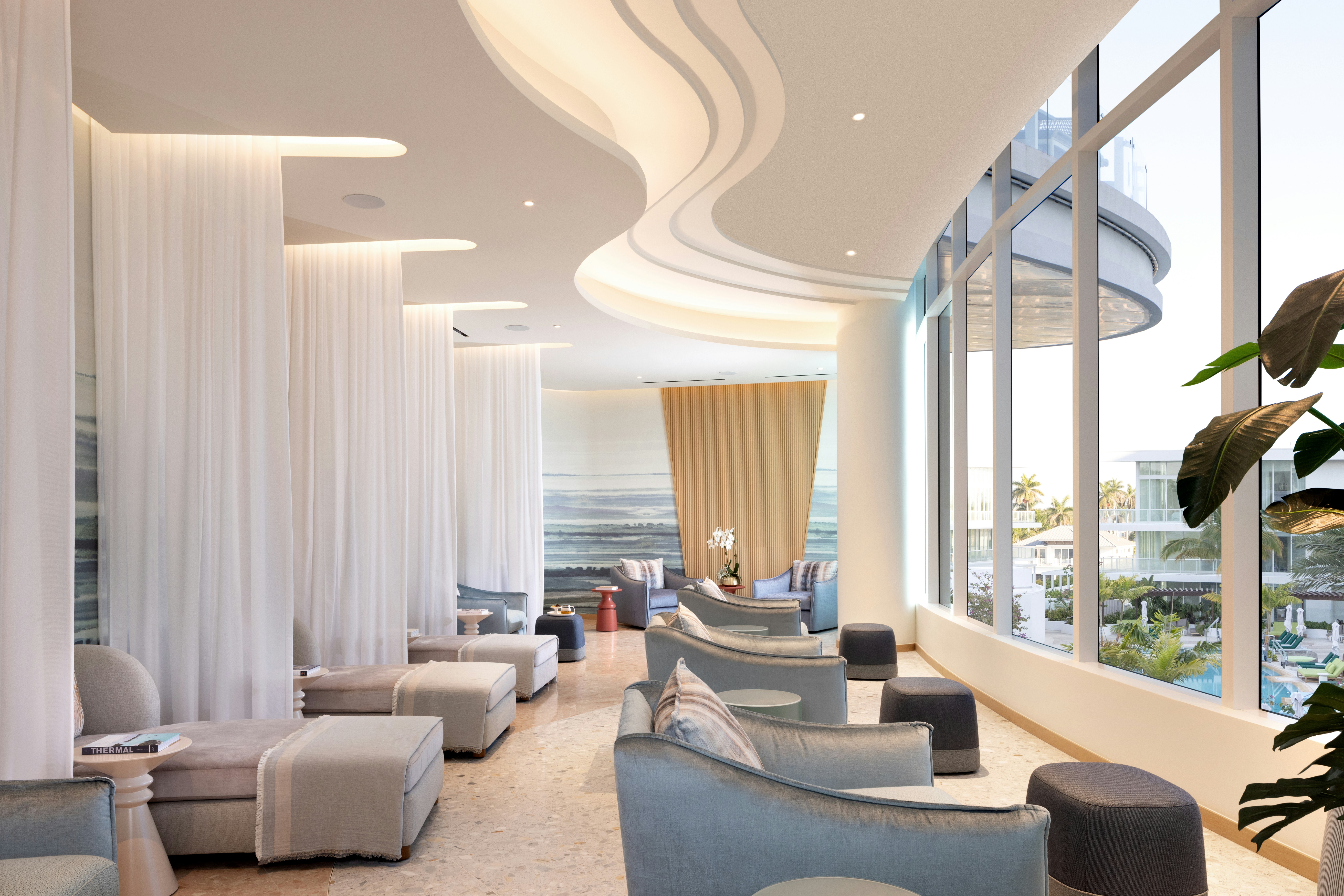 Pier Sixty Six Hotel And Marina 46/69
