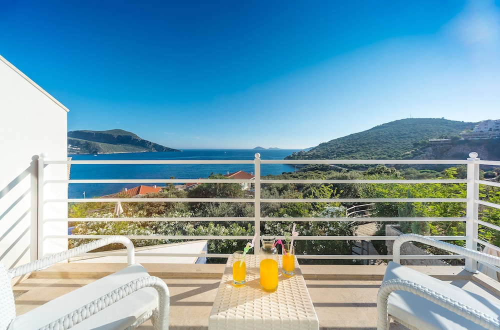 Likya Pavilion - Adults Only 14/27