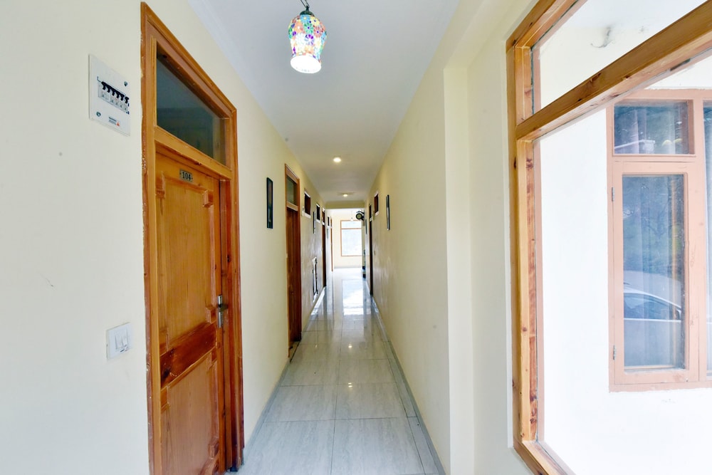Hotel Mai Vrindavan 14/21