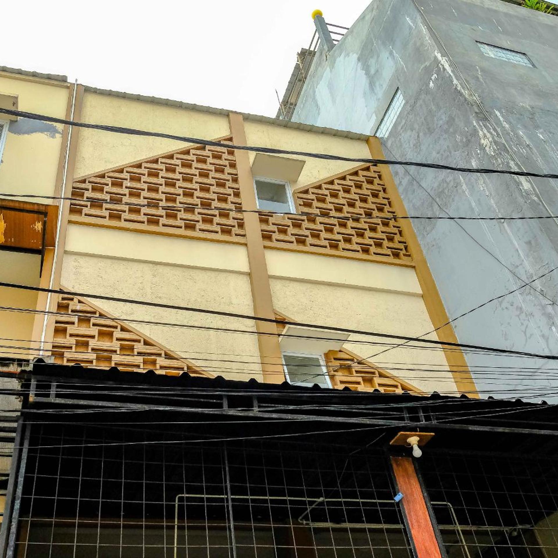 Kamar Keluarga Syariah Cendrawasih 4/35