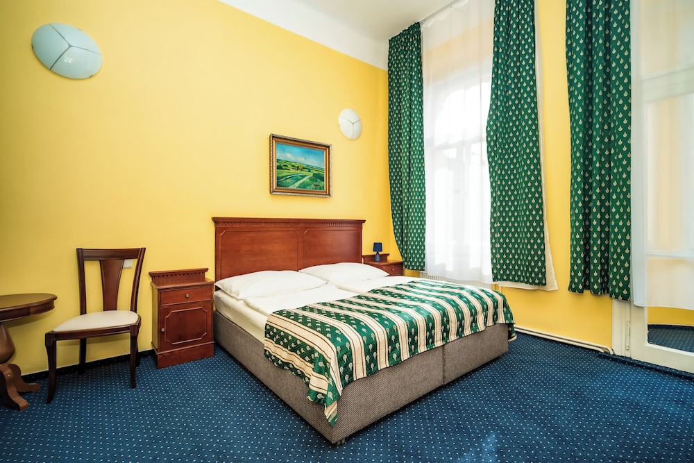Hotel Otakar 11/50