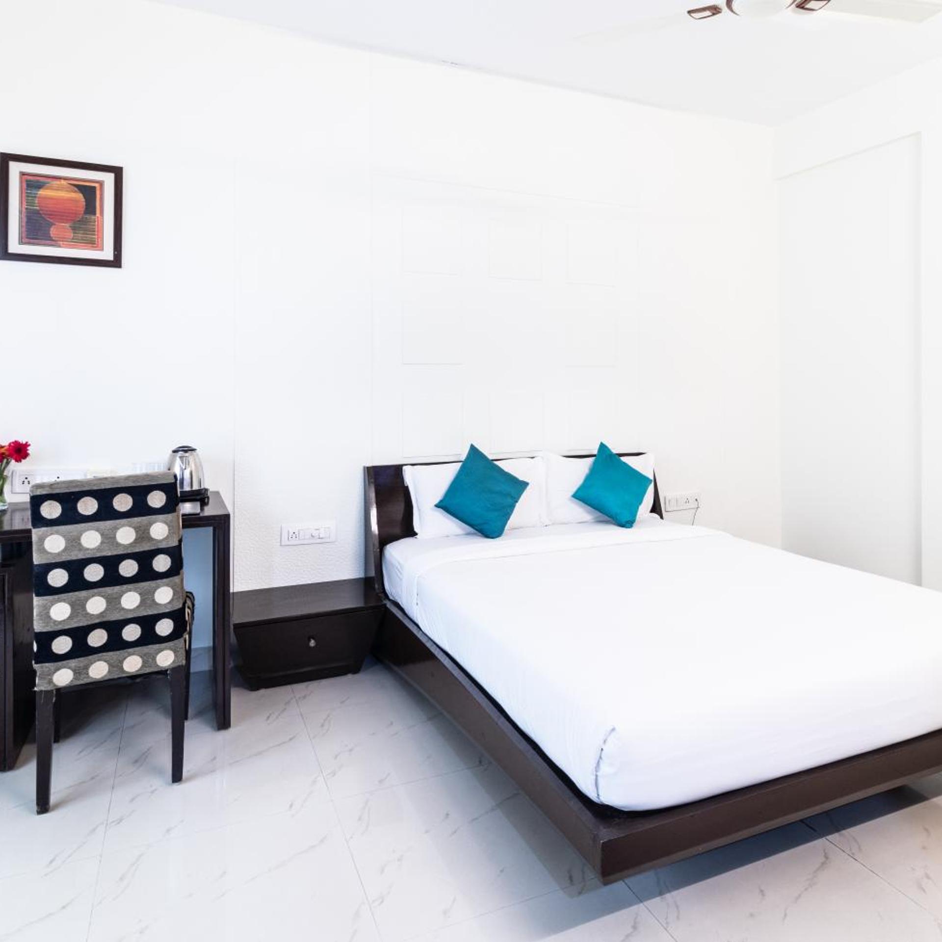 Niche Suites 22/36