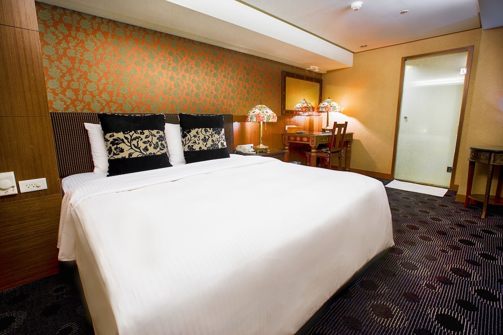 Cai She Hotel 17/48
