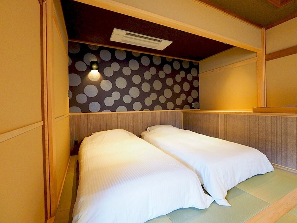 ARAI RYOKAN 4/50