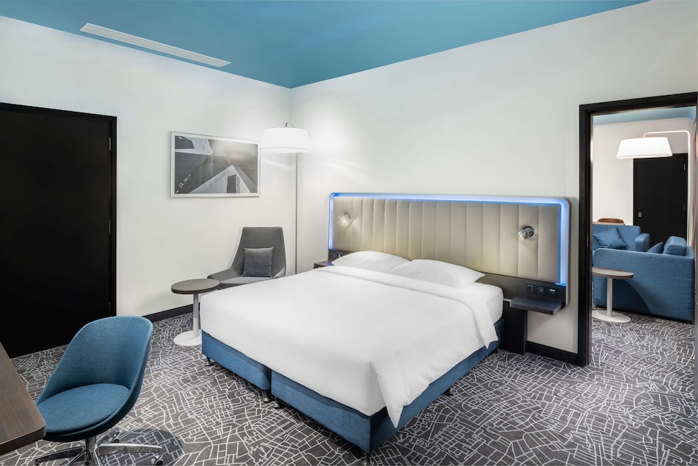 بارك إن باي راديسون الرياض(Park Inn By Radisson Riyadh) 22/66