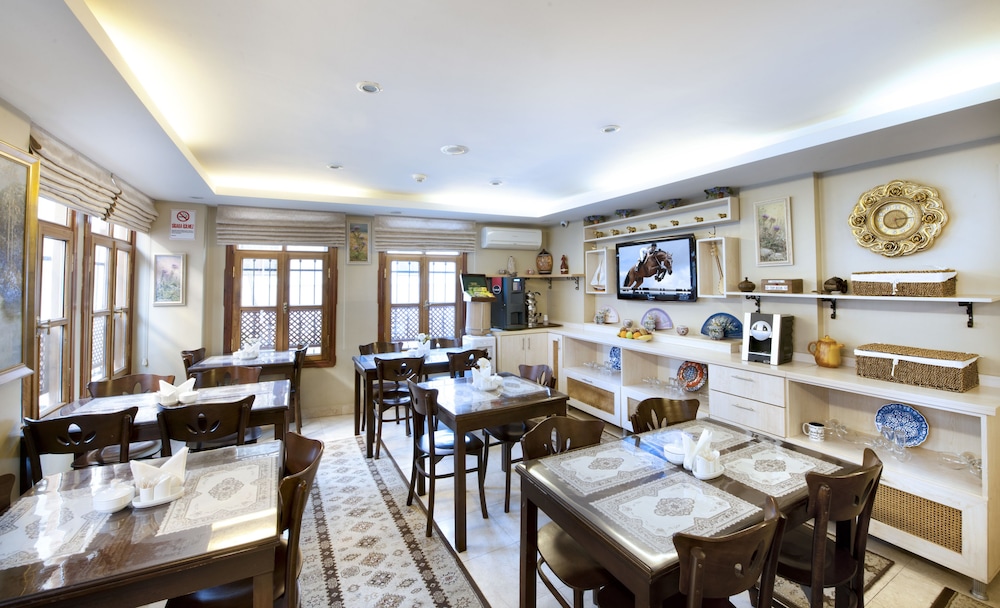 Sultan House Hotel 64/69