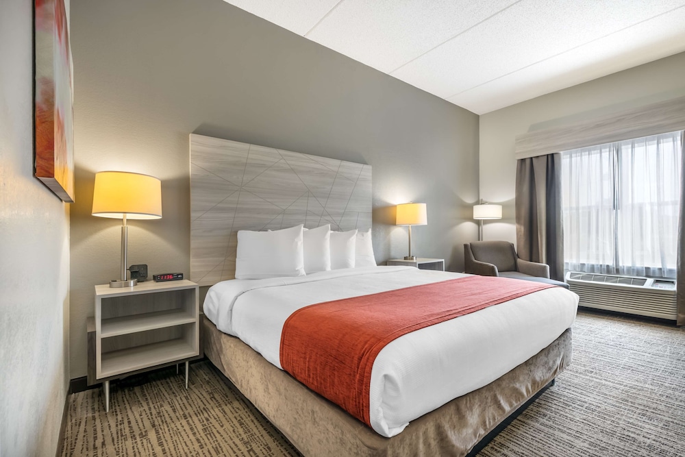 Standard, King Bed