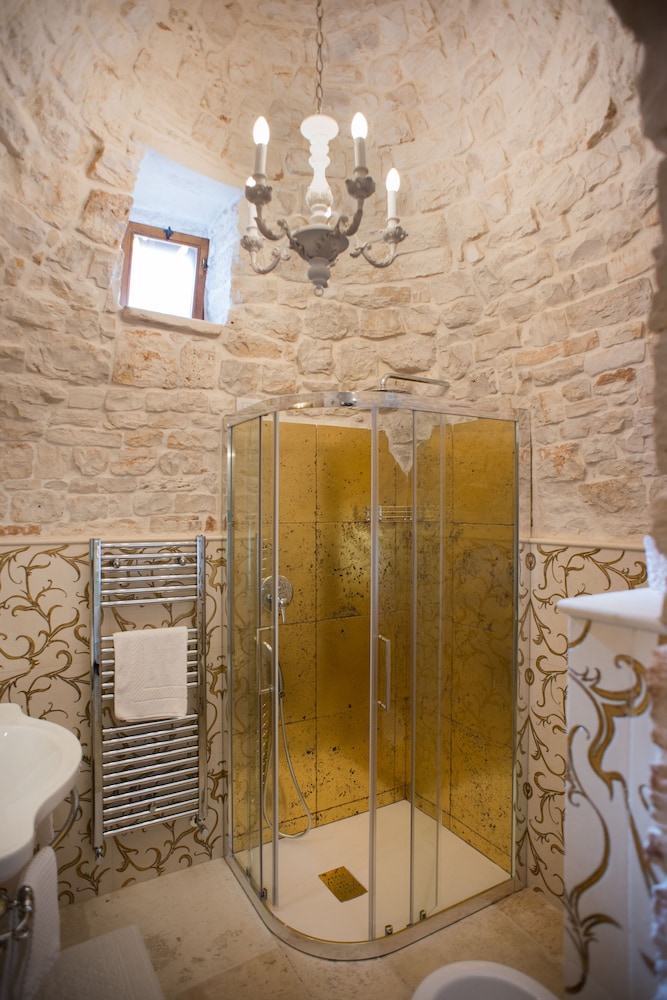 Romantic Trulli 22/23