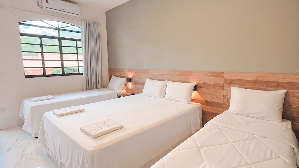 Village Resort 10/49