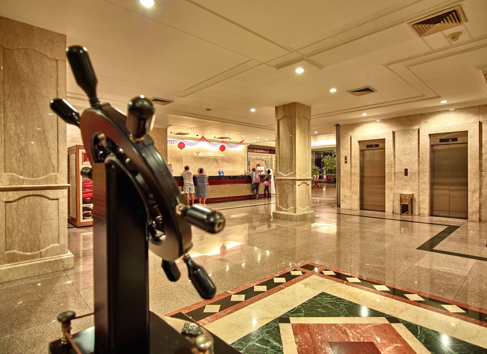 Aston Cimone Hotel & Convention Center 53/73