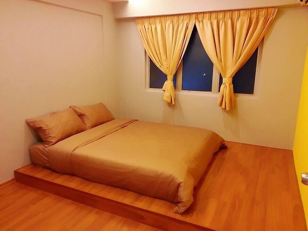 Malacca Hotel Apartment 24/66