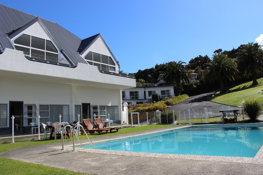 Aloha Seaview Resort Motel 3/68