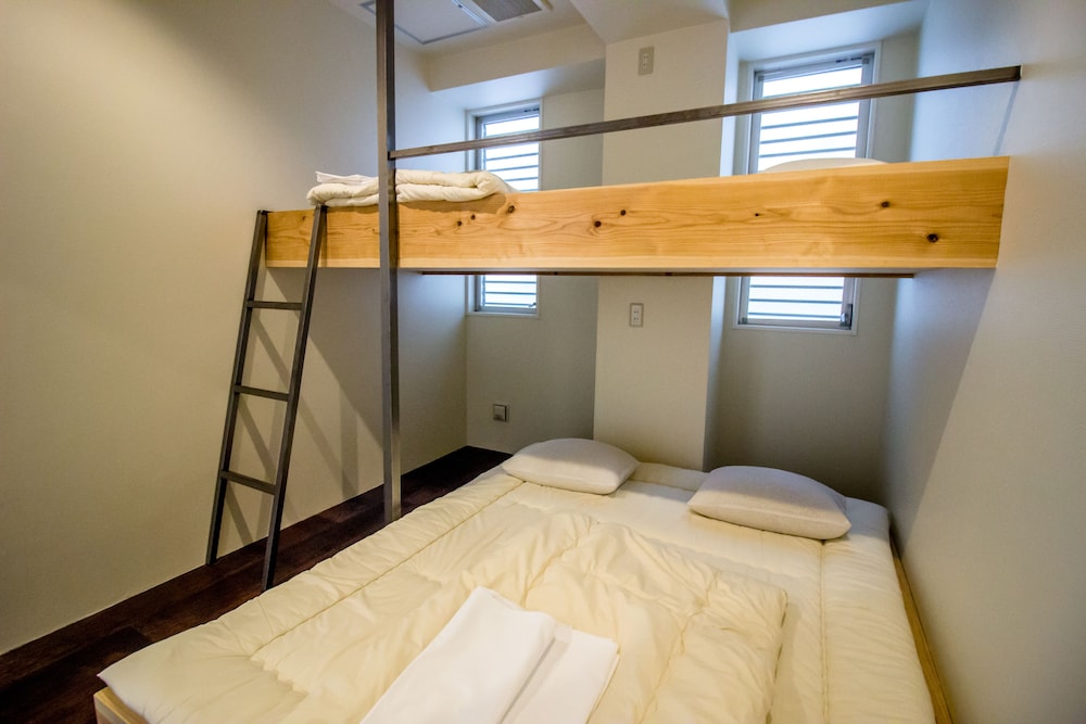 PRIVATE, TRIPLE, SINGLE, BUNK BED