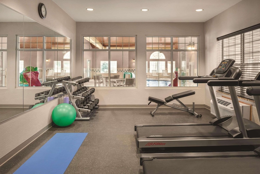 Country Inn Suites By Radisson Green Bay East Wi 35/55