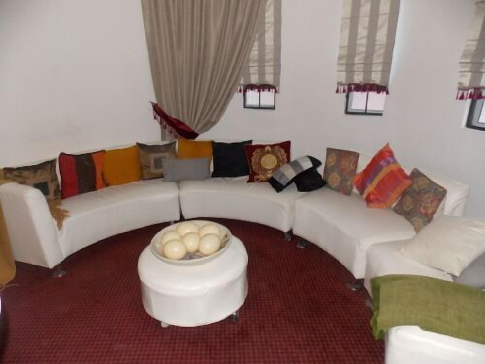 Aligeo Hotel 9/26