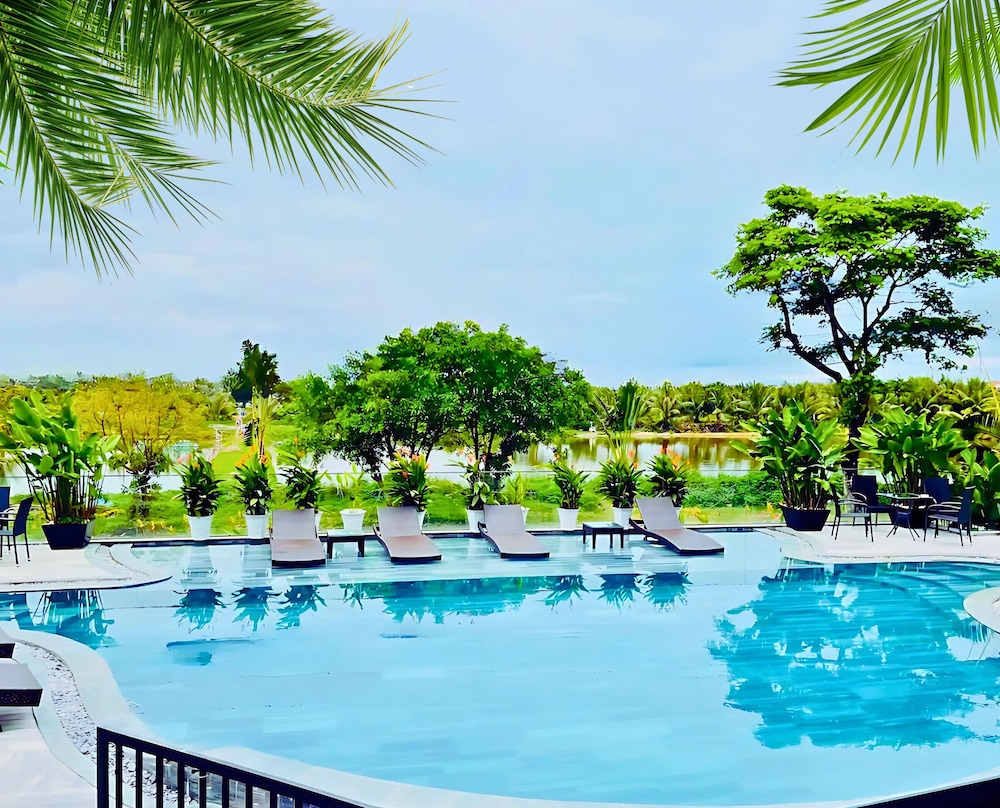 Happy Life Memories Hoi An Hotel & Spa 56/63