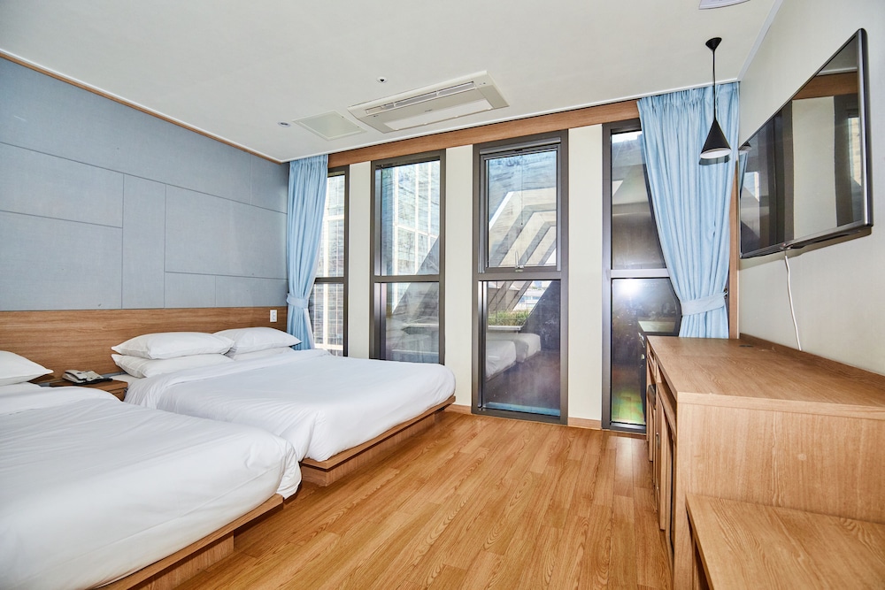 Hotel Poco Seongsu 19/48