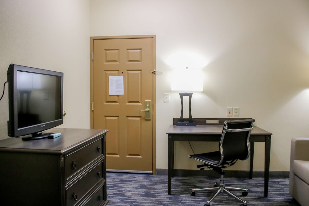 Country Inn Suites By Radisson Richmond West At I 64 Va 34/39