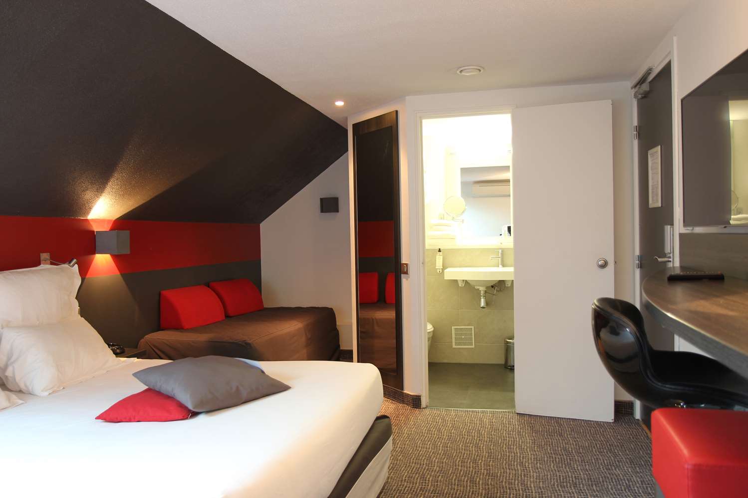 rooms