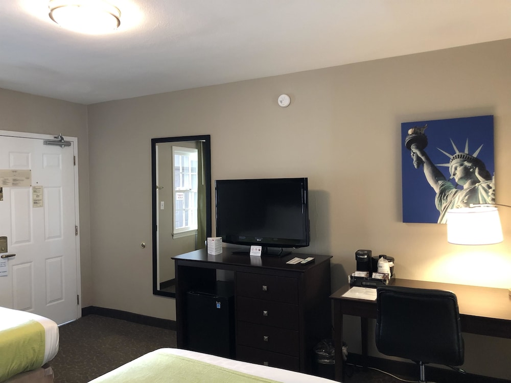 Best Western Fort Lee 15/20