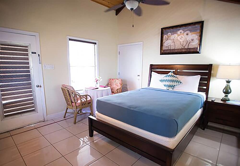 Chenay Bay Beach Resort 8/32