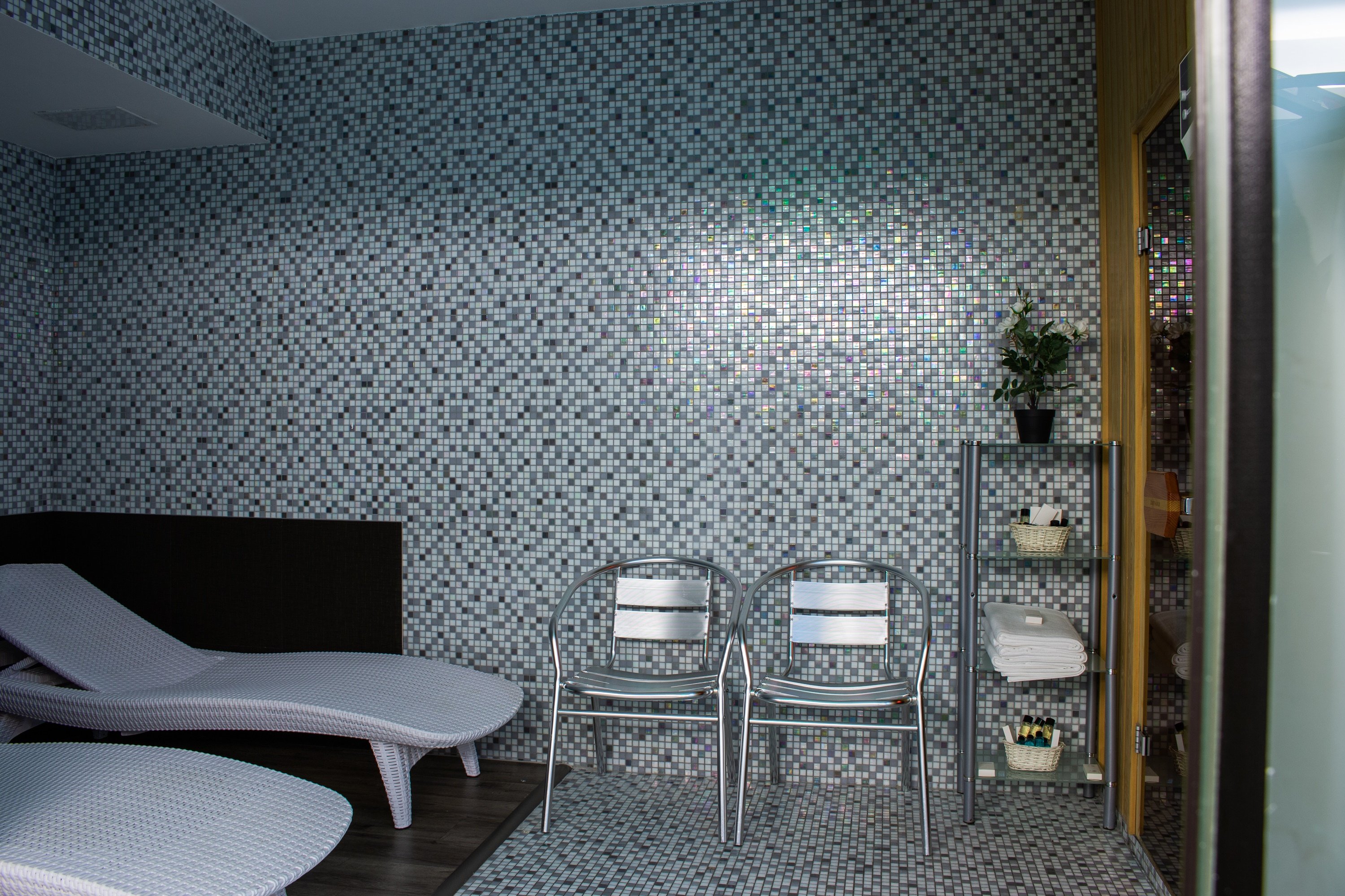 Carat Boutique Hotel 55/57