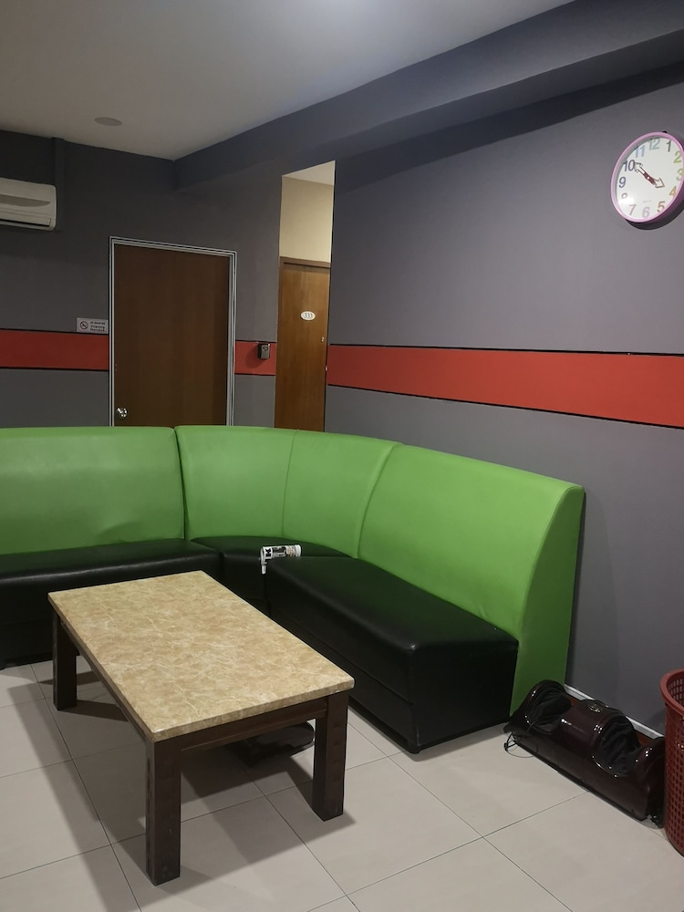 Home Inn 31/40