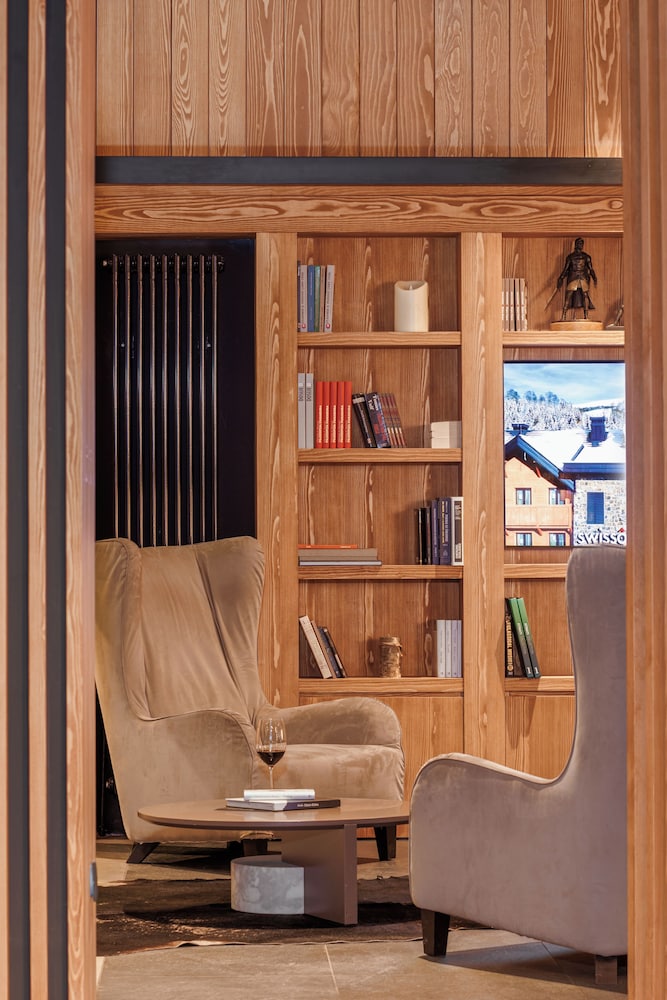 Swissotel Resort Kolasin 54/60