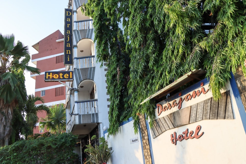 Darajani Hotel Ltd 5/50