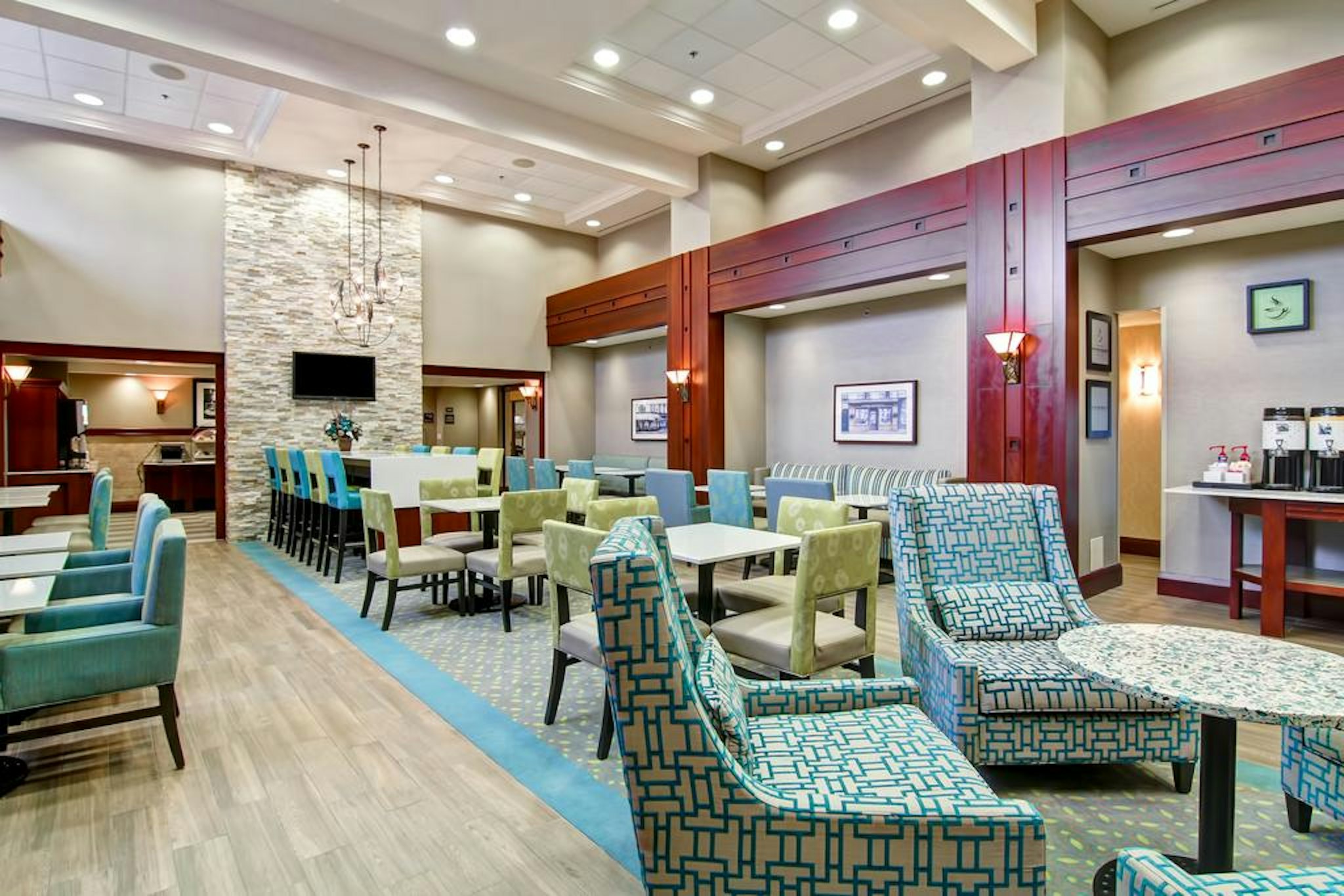 Hampton Inn and Suites by Hilton Guelph 47/58