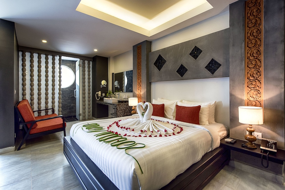 CENTRAL SUITE RESIDENCE 18/76