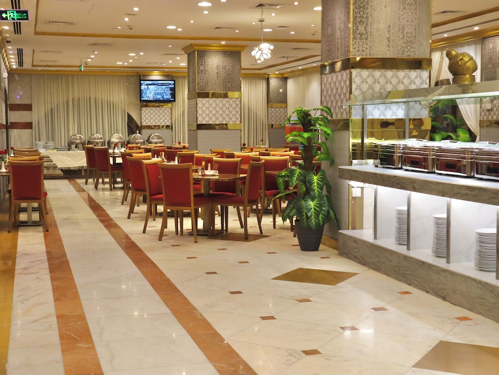 فندق زوار العالمي(Zowar Alalami hotel) 32/43