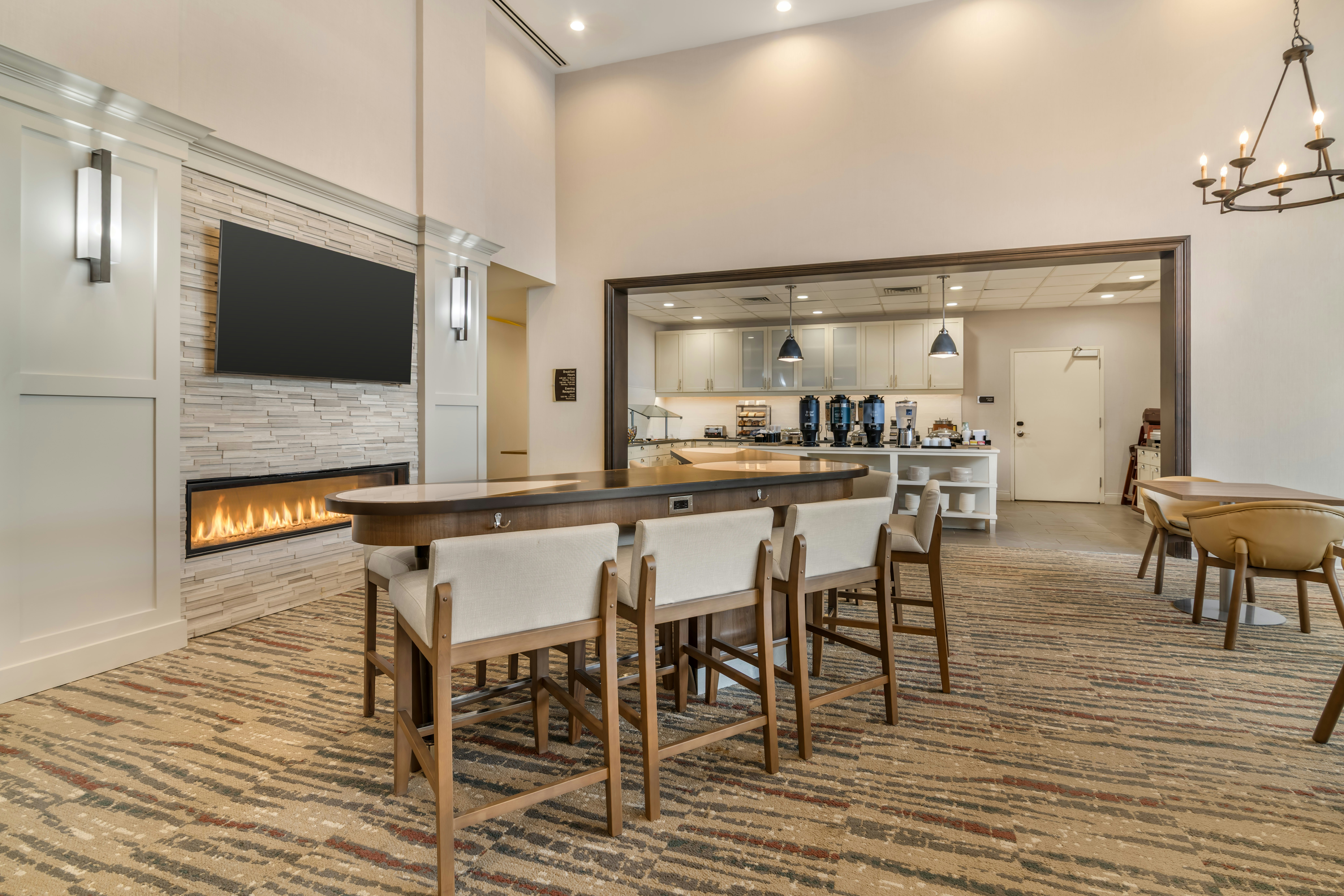 Homewood Suites By Hilton Schenectady 40/57