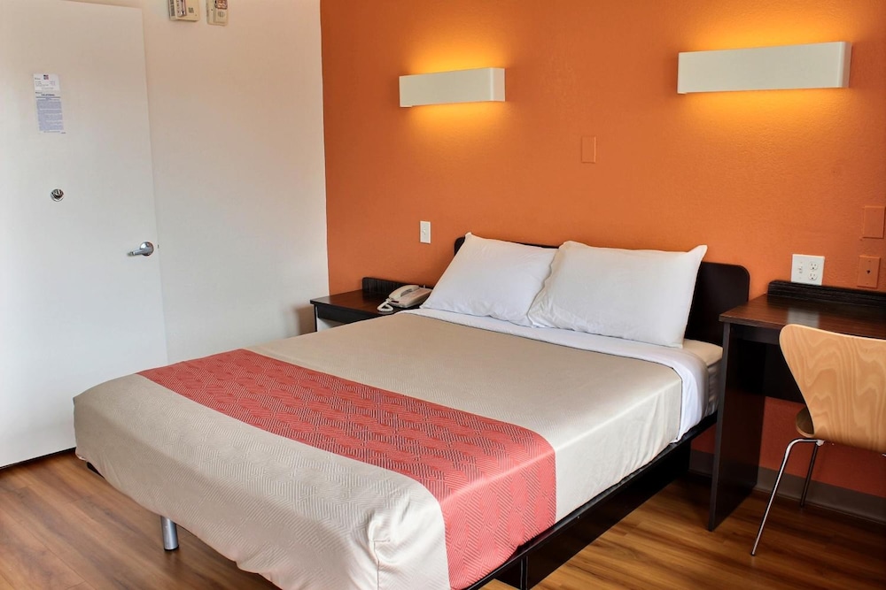 Motel6 Pismo Beach, CA 36/61