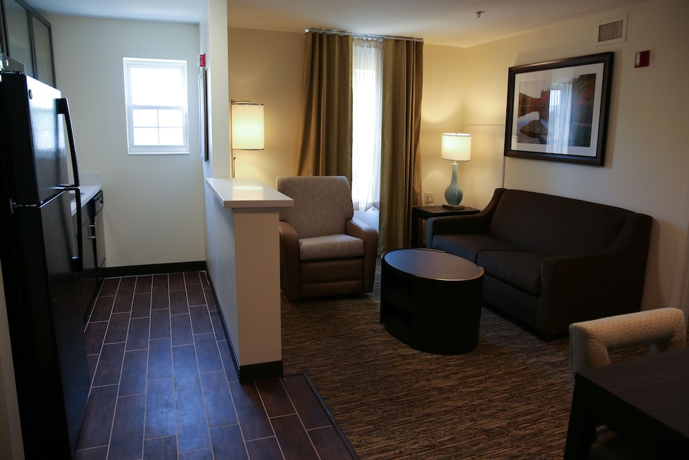 Candlewood Suites Portland - Scarborough, An IHG Hotel 23/31
