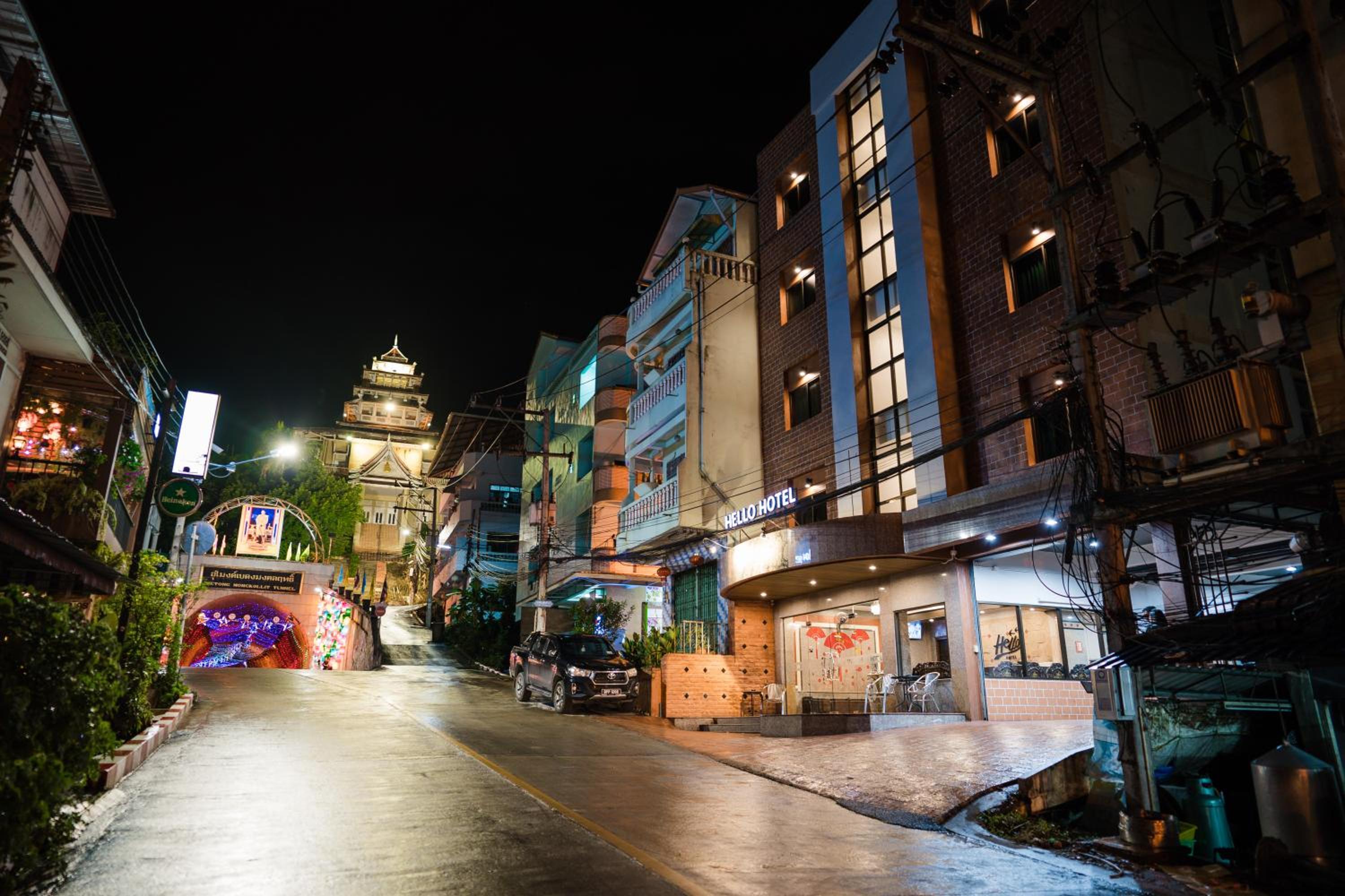 Betong Hello Hotel 33/38