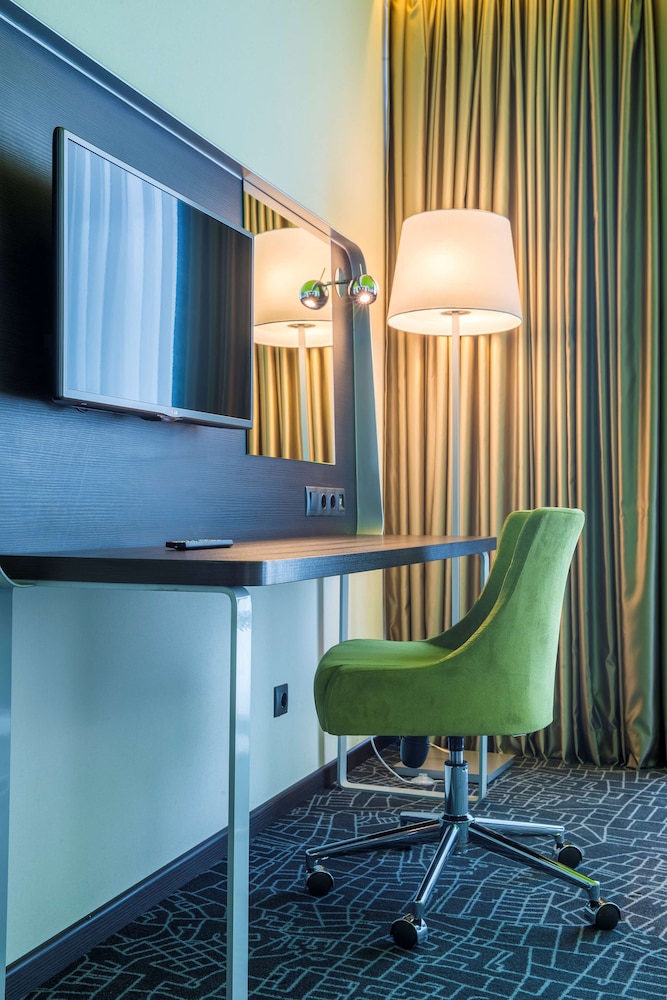 Park Inn By Radisson Istanbul Ataturk Airport 33/41