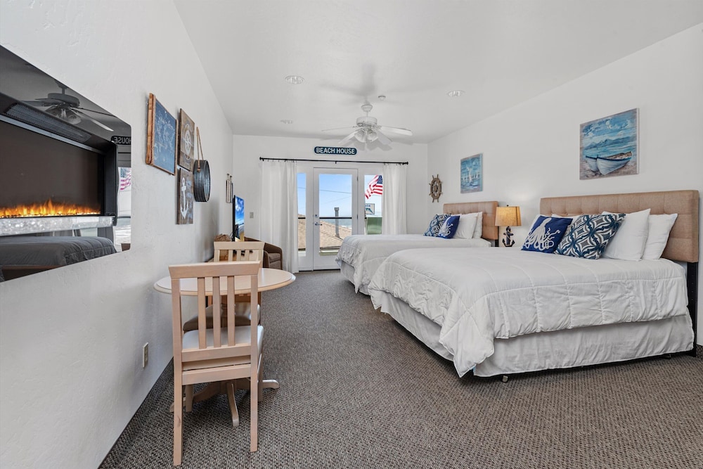 Beach House Inn & Suites 9/50