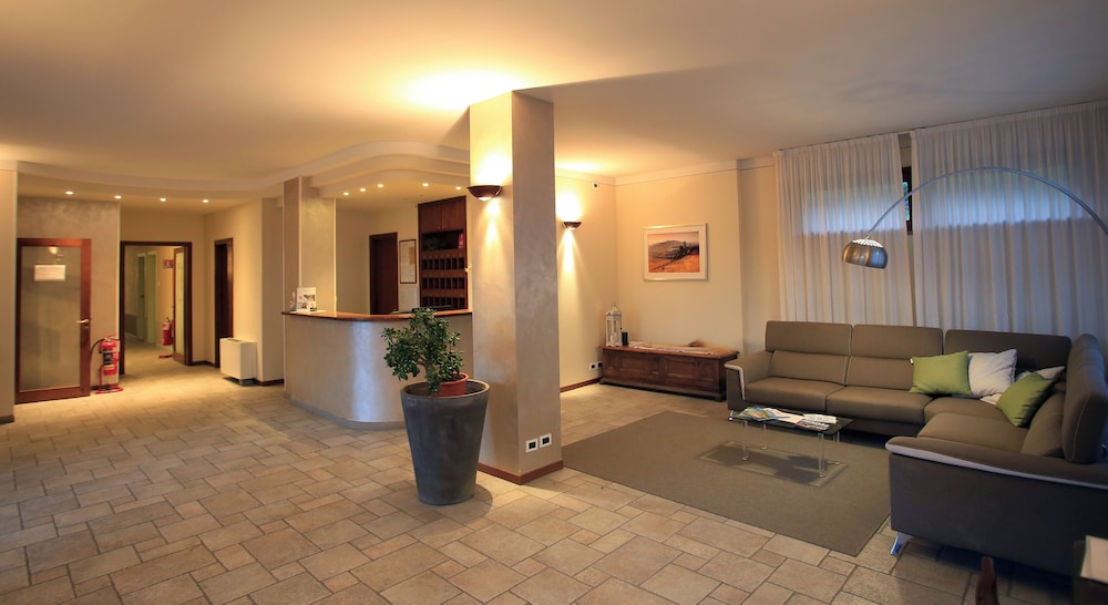 Hotel Le Colline 40/60