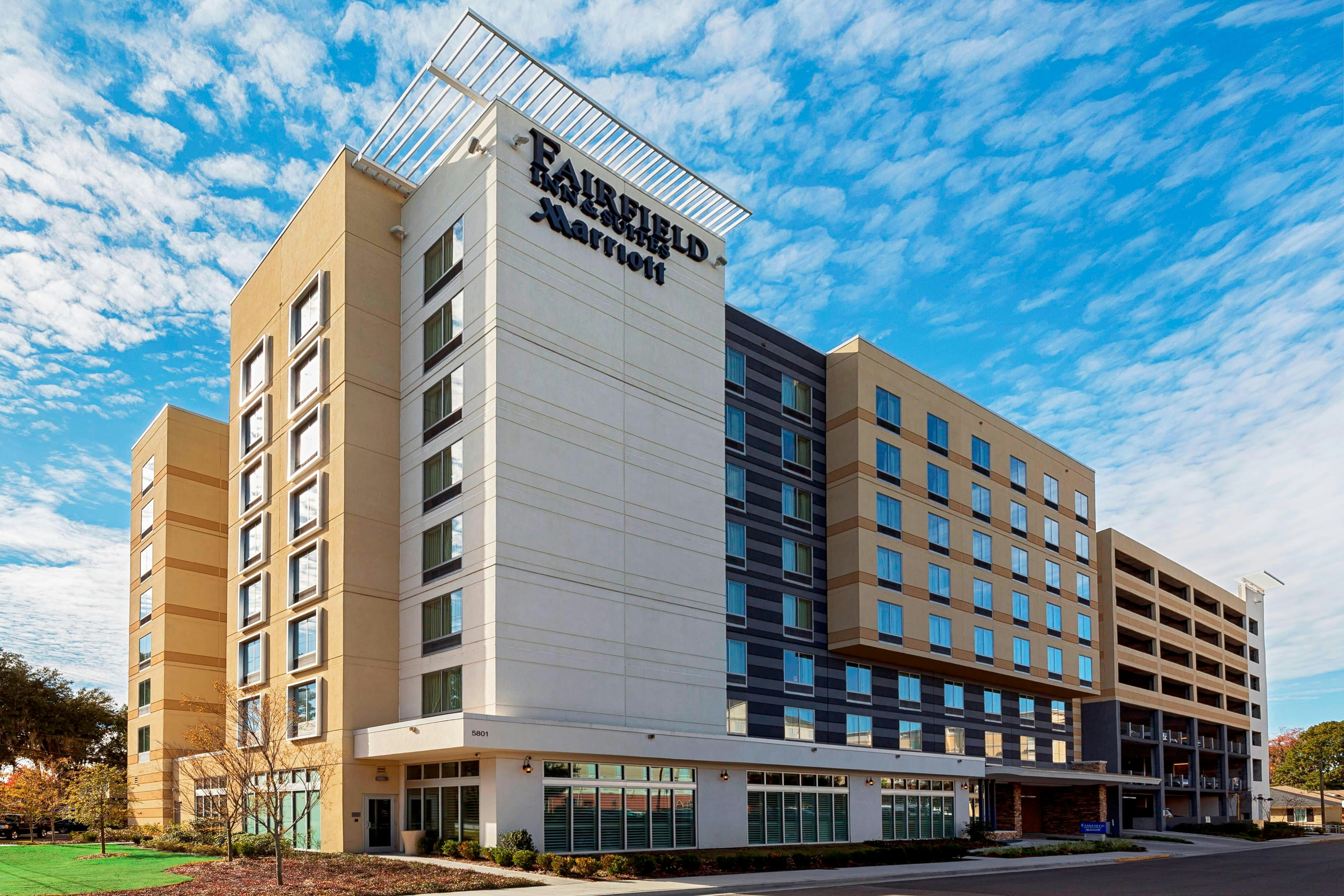 Fairfield Inn And Suites Savannah Midtown 1/13