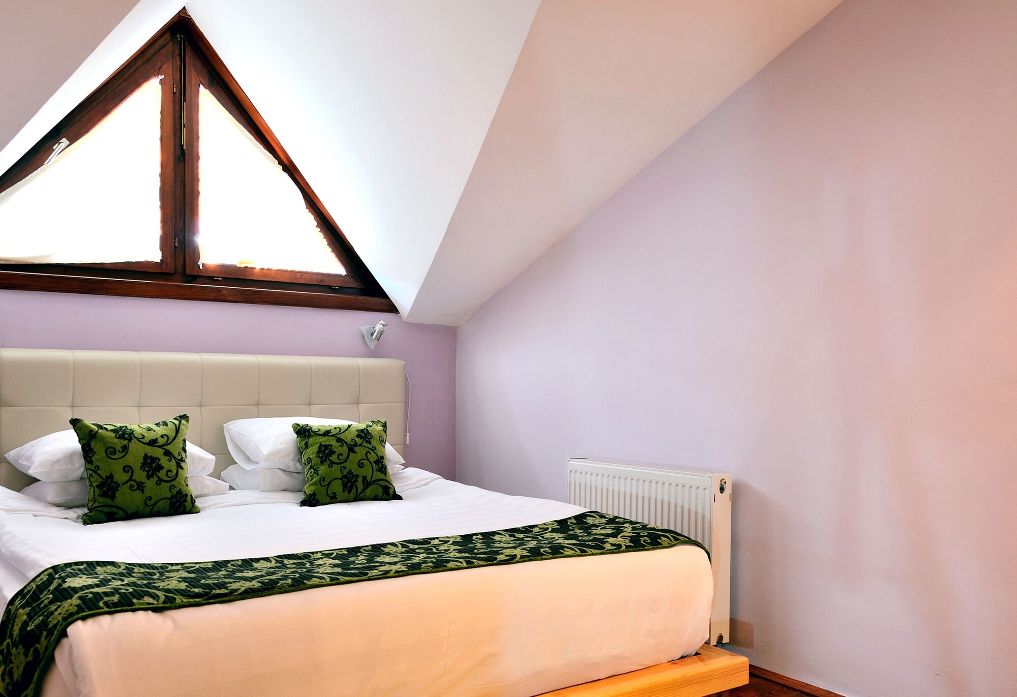 Family, Villa, Apartment, 1 Single and 2 Double Beds