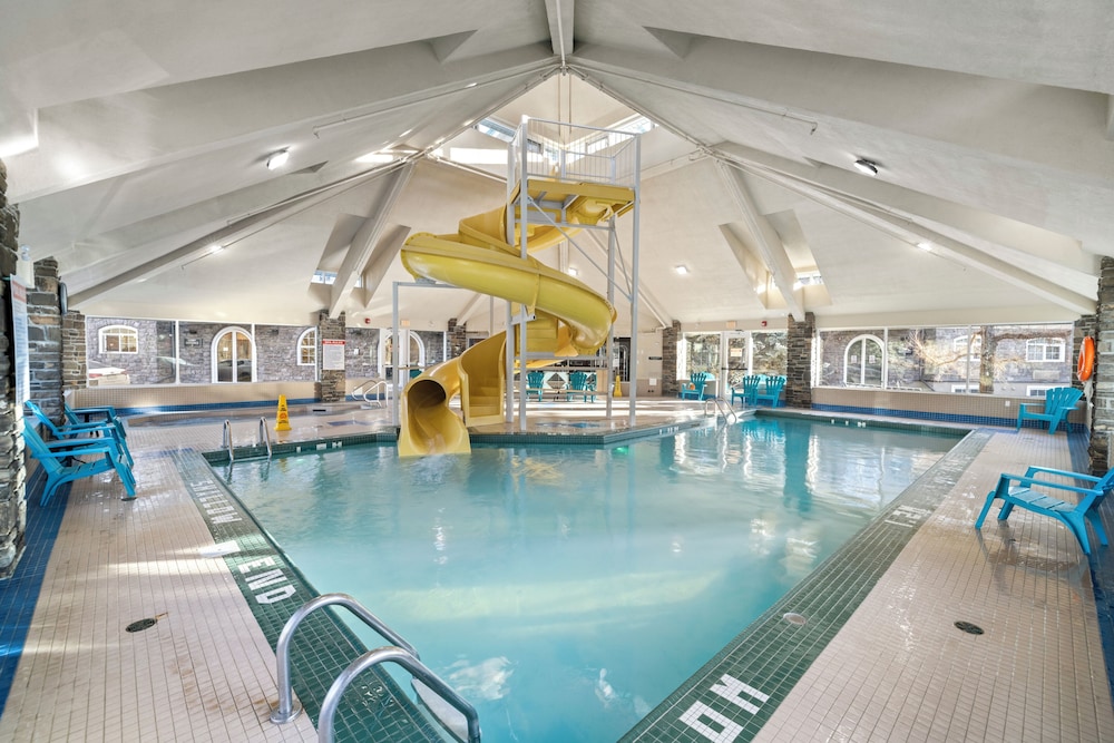 Canmore Pocaterra Inn & Waterslide 51/81