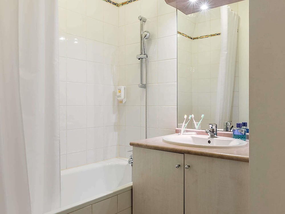 Adagio Access Paris Porte de Charenton Aparthotel 38/41