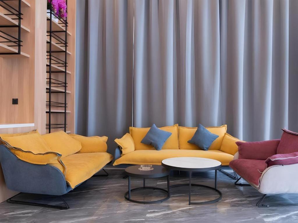 GreenTree Inn Express Hefei Yaohai Wanda Minghuang Road 31/38