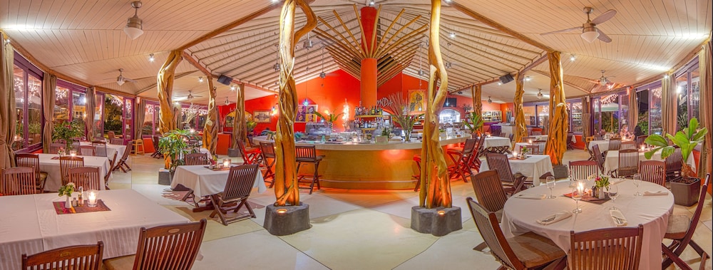 Alisei Beachfront Hotel And Spa 30/50