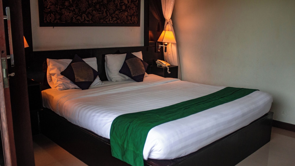 Aniniraka Resort And Spa 25/63