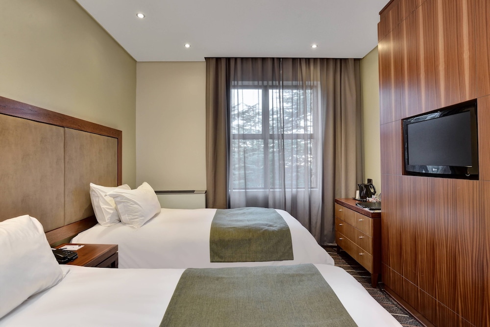 Protea Hotel Clarens 35/65